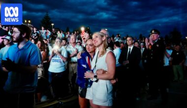 Jewish community gathers for Bondi Beach shooting vigil and commemoration