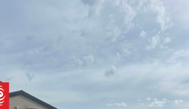 Aeroplane crashes into house in Pauanui