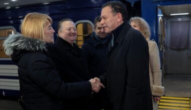 Ucrânia e Portugal acordam produção conjunta de drones marítimos