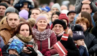 Analysts Recommend Canceling the Transfer of Weekends in Latvia