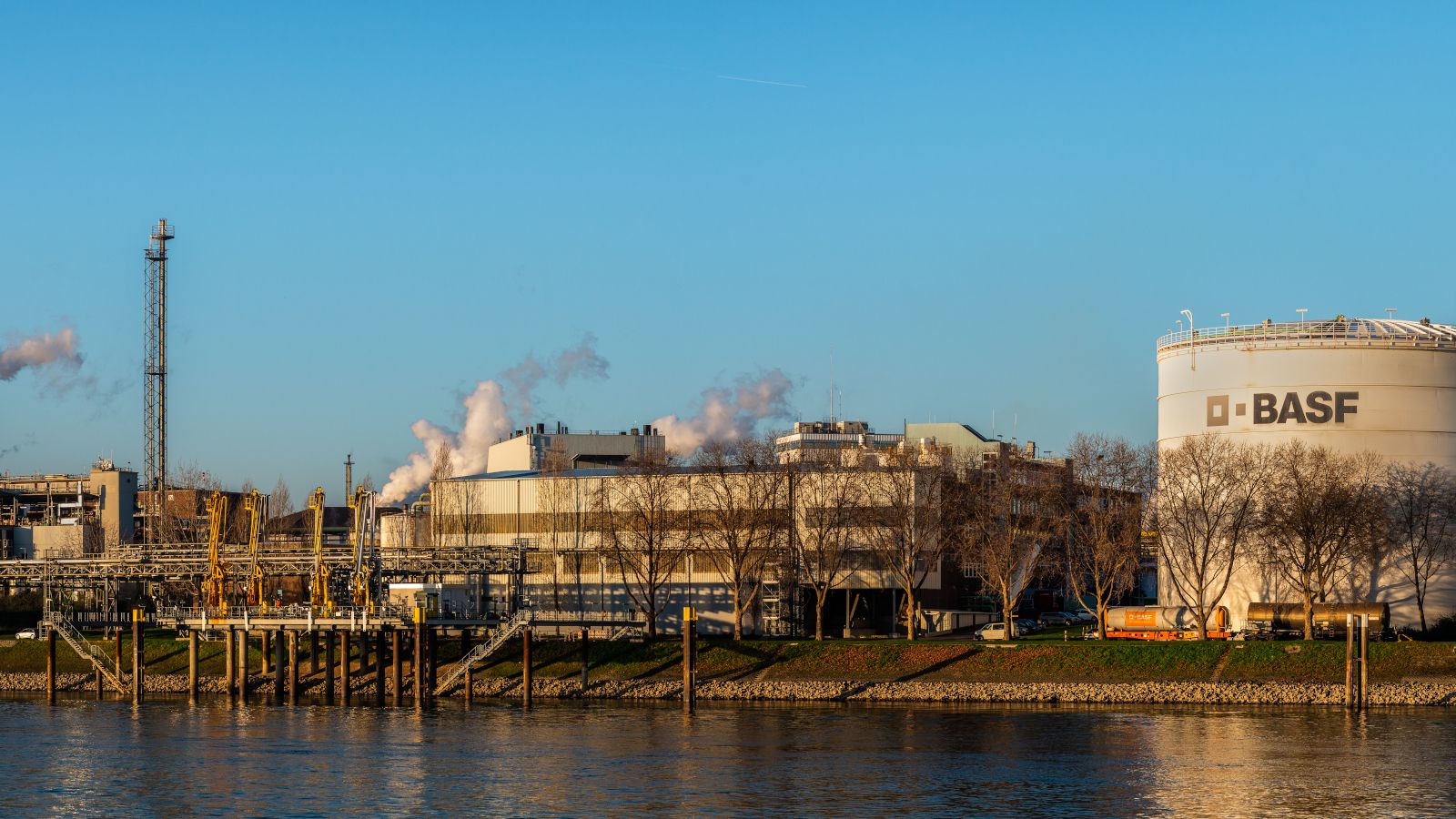 Germany’s economic crisis deepens as mass layoffs sweep industry