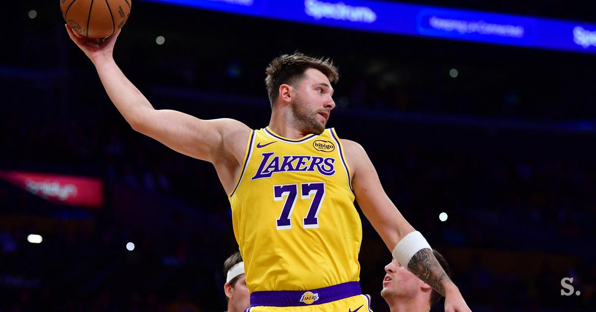 V živo: razglašeni Lakersi v hudih težavah, Mavericksi nasmejani