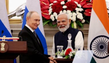 Putin Basks in Praise From Modi on India Visit
