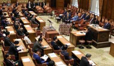 Japan's political parties still apart over donation reform bills