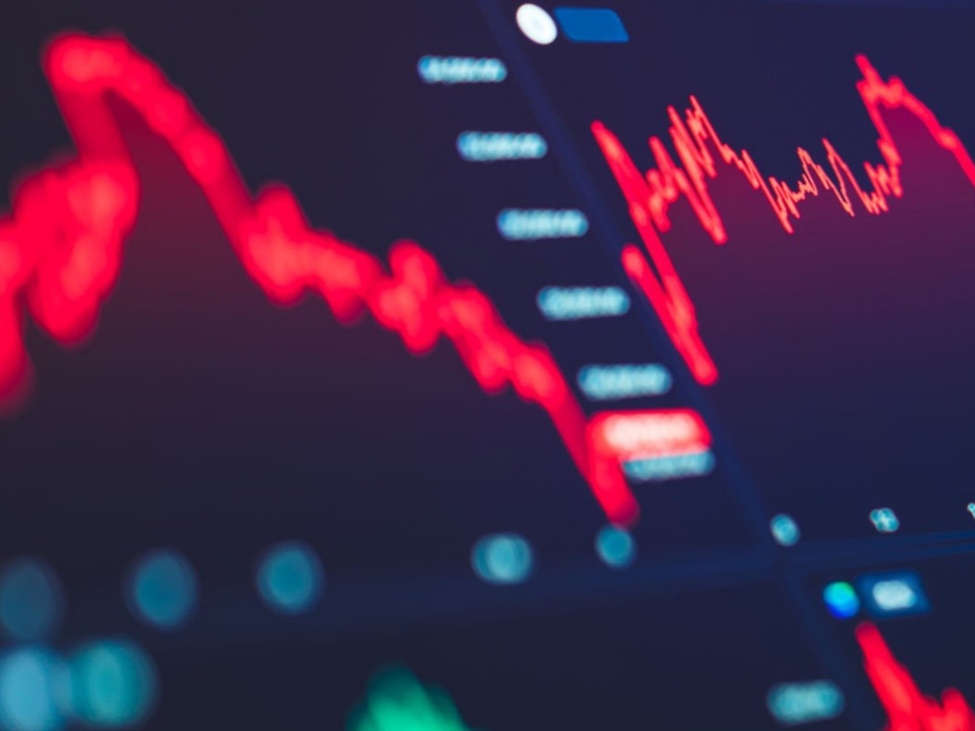 U.S. Stocks close mostly lower amid cautious sentiment