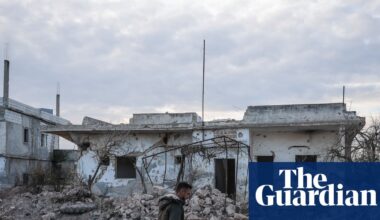 Syrian home town of Ahmed al-Ahmed rallies around the Bondi hero, amid the rubble of civil war | Bondi beach terror attack