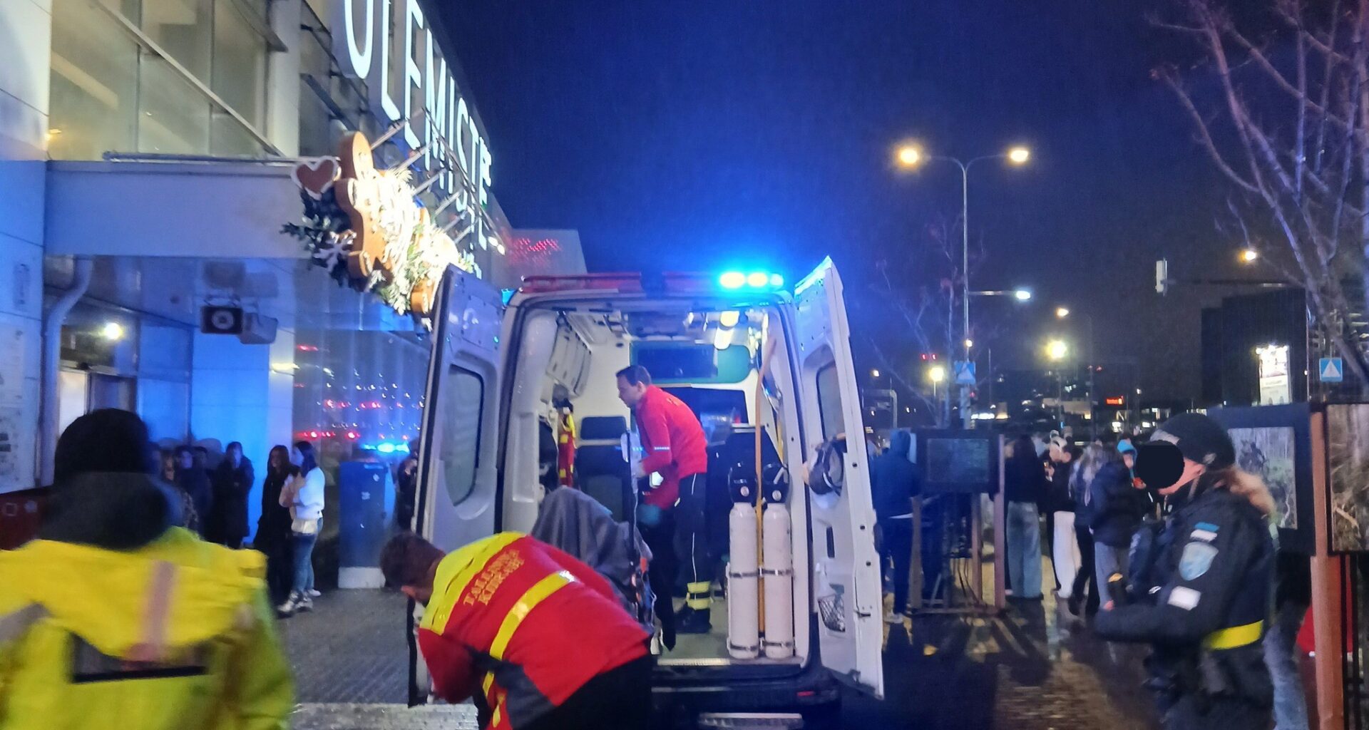 An explosion at Ülemiste Centre, Estonia’s largest shopping centre, injured one person on 20 December and led to the evacuation of shoppers and staff, the Rescue Board said. Credit: Paul Saar
