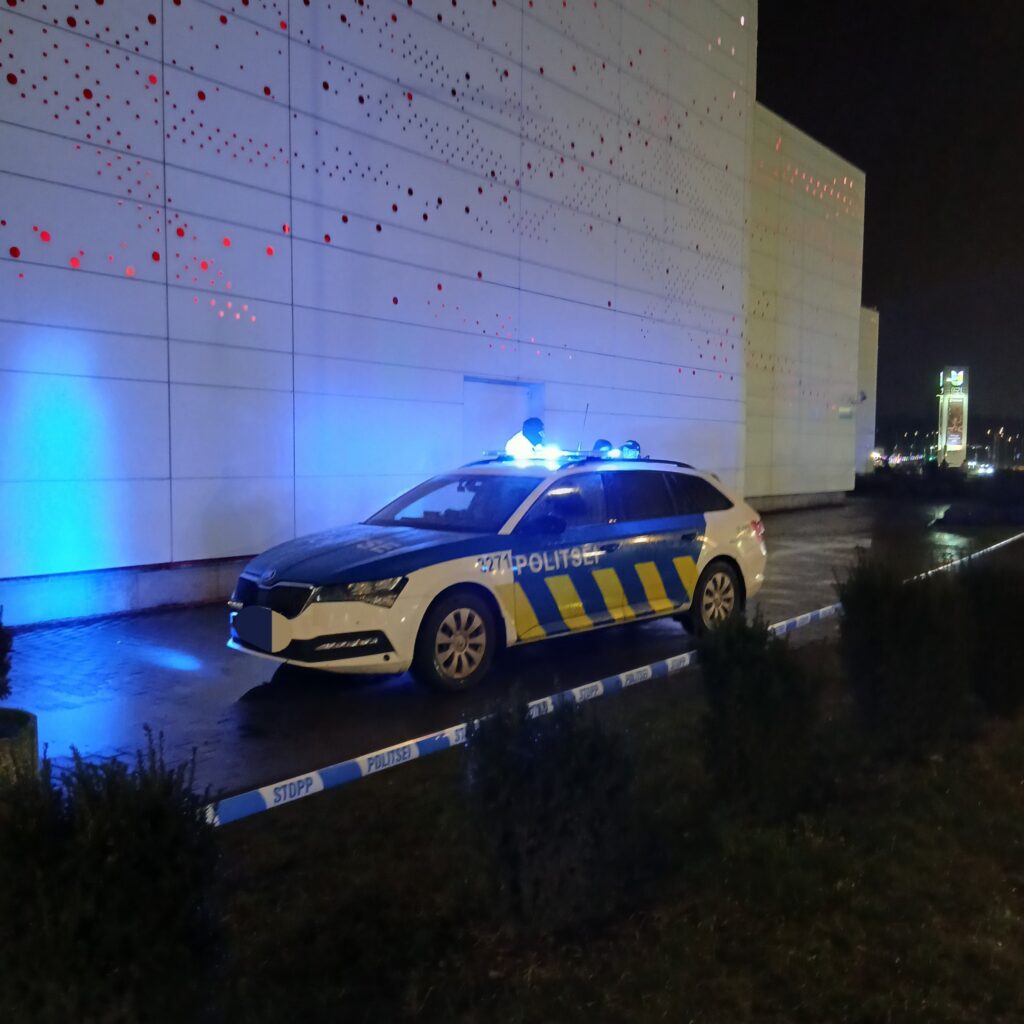 An explosion at Ülemiste Centre, Estonia’s largest shopping centre, injured one person on 20 December and led to the evacuation of shoppers and staff, the Rescue Board said. Credit: Paul Saar