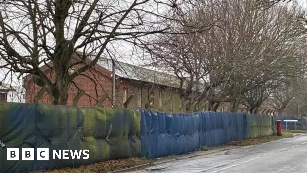 Napier Barracks in Folkestone used for housing asylum seekers shuts