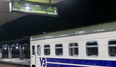 Bucharest-Kyiv train halted in Moldova after bomb threat