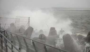 Savaitgalis bus vėjuotas: atslenka stiprius vėjus nešantis ciklonas - Delfi