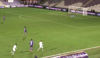 Beerschot zit in vrije val: Jong KAA Gent wint op het Kiel dankzij vreemde treffer