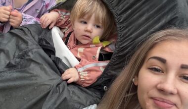 Lisa Mari er fast i huset på grunn av flommen i Sokndal