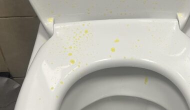 ženske, kako vam rata?