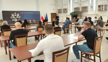 Kandydaci do Policji przystąpili dziś do testów wiedzy i sprawności fizycznej - Aktualności
