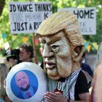 'Not welcome': English town protests against JD Vance's holiday |