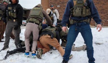 On day of Kristi Noem visit to Chicago, federal immigration agents use tear gas on Elgin crowd
