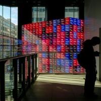 Stock market optimism returns after tech selloff but Wall Street wobbles | National