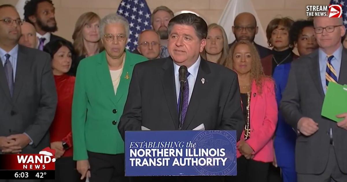 Illinois Gov. Pritzker signs $1.5 billion transit plan | Illinois Politics