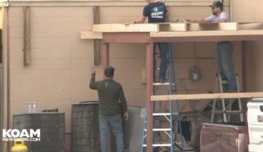 Driver crashes into business on Broadway in Pittsburg | Auto-accident