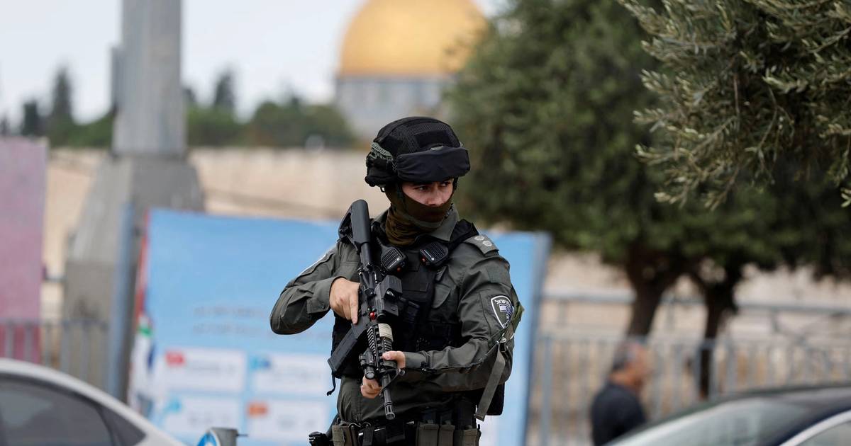 Israel arrests Russian citizen on suspicion of spying for Iran