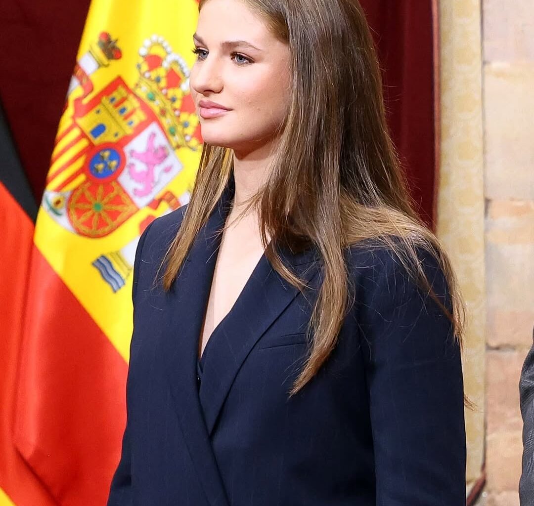Spanish Royal House: Images of HRH the Princess of Asturias throughout this year.