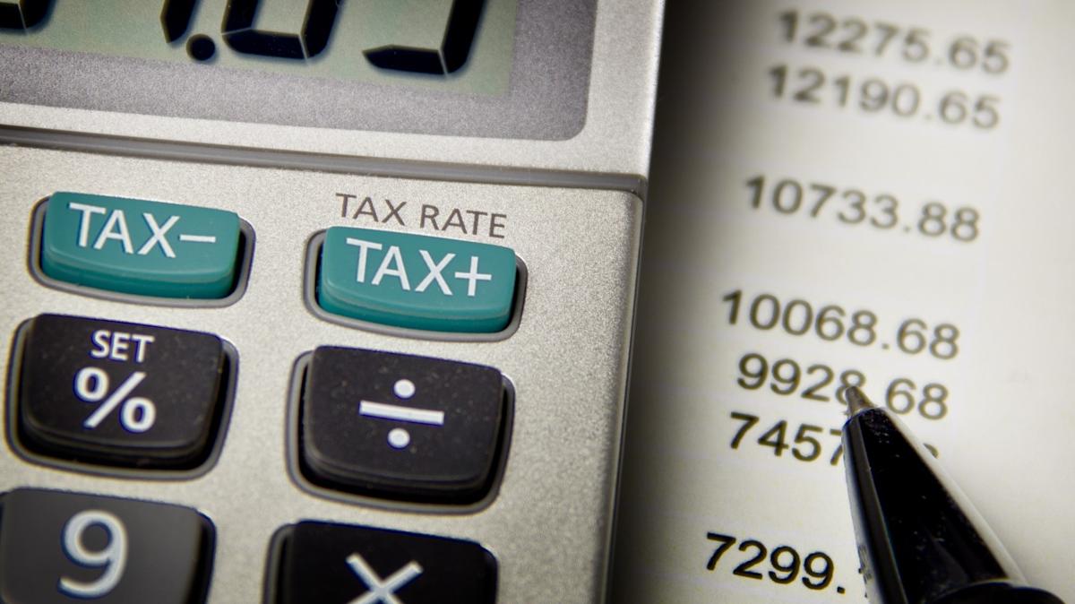 Is $2.5M Enough To Spend $100K A Year In Retirement, Or Will Taxes Make That Impossible?