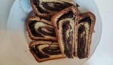 Čokoladna potica s ...