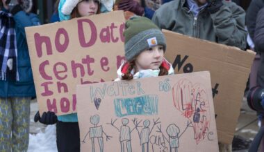 230+ Environmental Groups Call On Congress to Impose Moratorium on New AI Data Centers