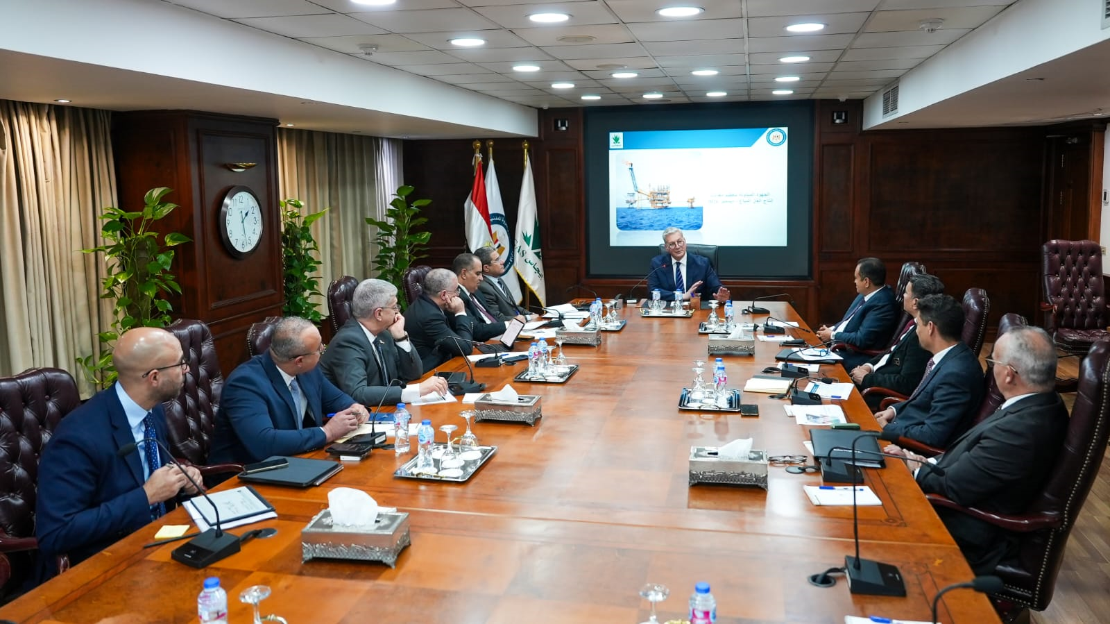 Badawi Reviews EGAS Plans to Accelerate Gas Production in 2026
