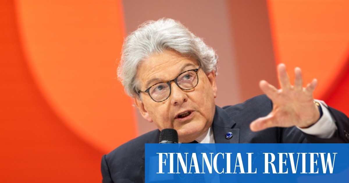 Sydney to Hobart yacht race feature by Tony Davis.