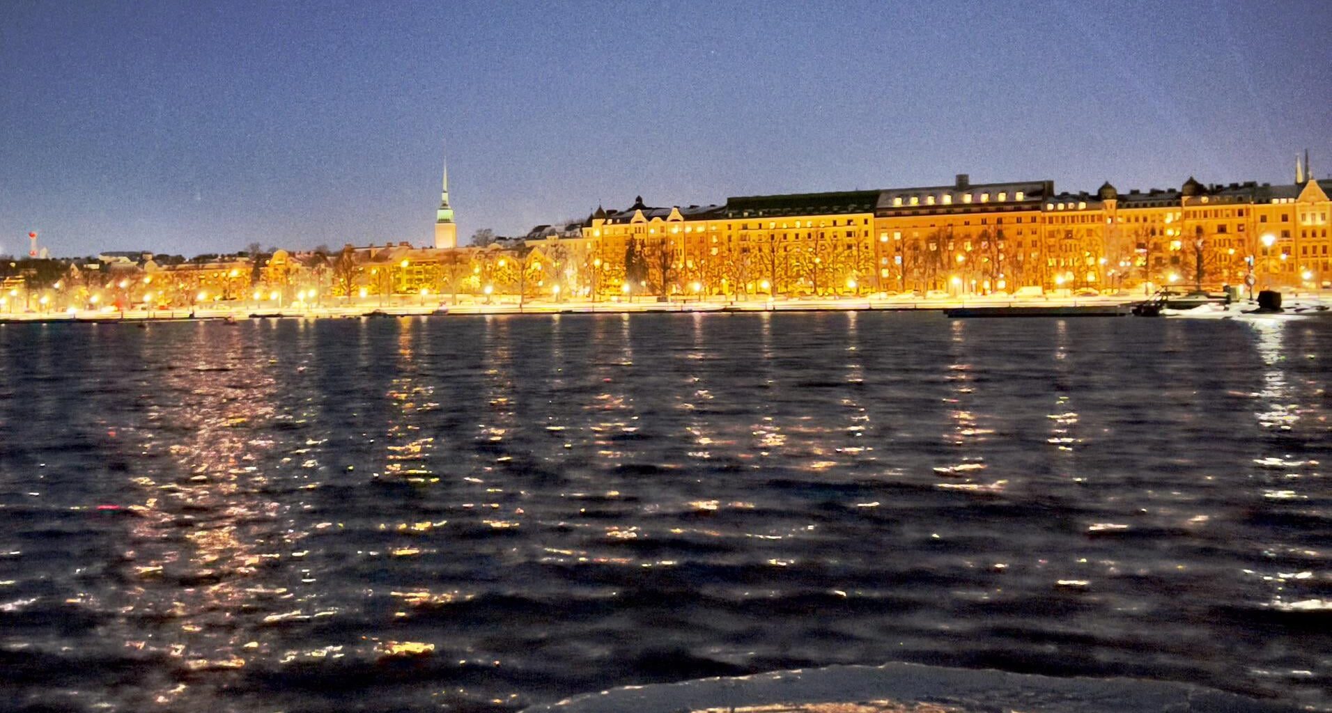 Happy New Year! A view from Uunisaari, Helsinki🎉