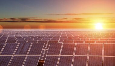Australia’s largest solar plant gets council planning approval. The 1.3 GW Upper Calliope solar PV farm clears path for closure of Gladstone coal-fired power station.