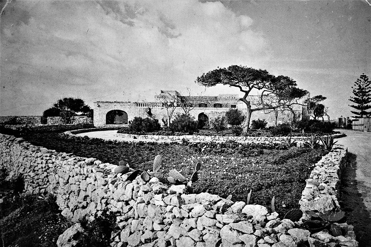Agricultural land near Ta’ Ċenċ