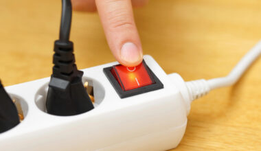 Vai elektrības cenas Latvijā tiešām draud kāpt?