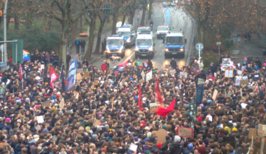 Tens of thousands of students strike throughout Germany against militarisation and conscription