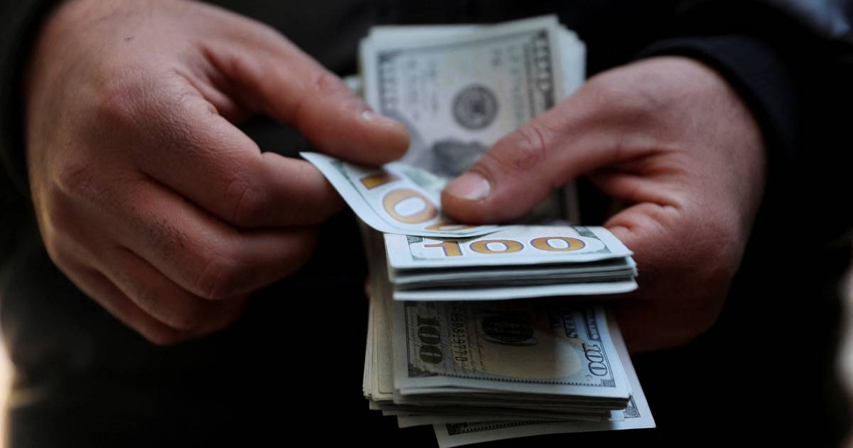 Iran judiciary denies reports of decision to retain central bank chief