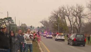 Iowans mourn along procession route honoring fallen Iowa National Guard soldiers