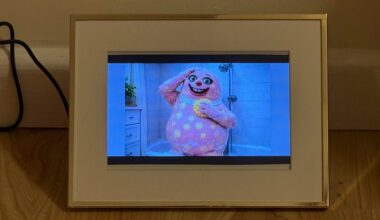 Christmas gift for the in-laws. First 400 photos are family. Next 600 are AI Blobbys.