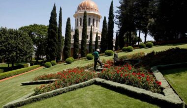 Iran uses courts to intensify persecution of Baha’is, rights groups say