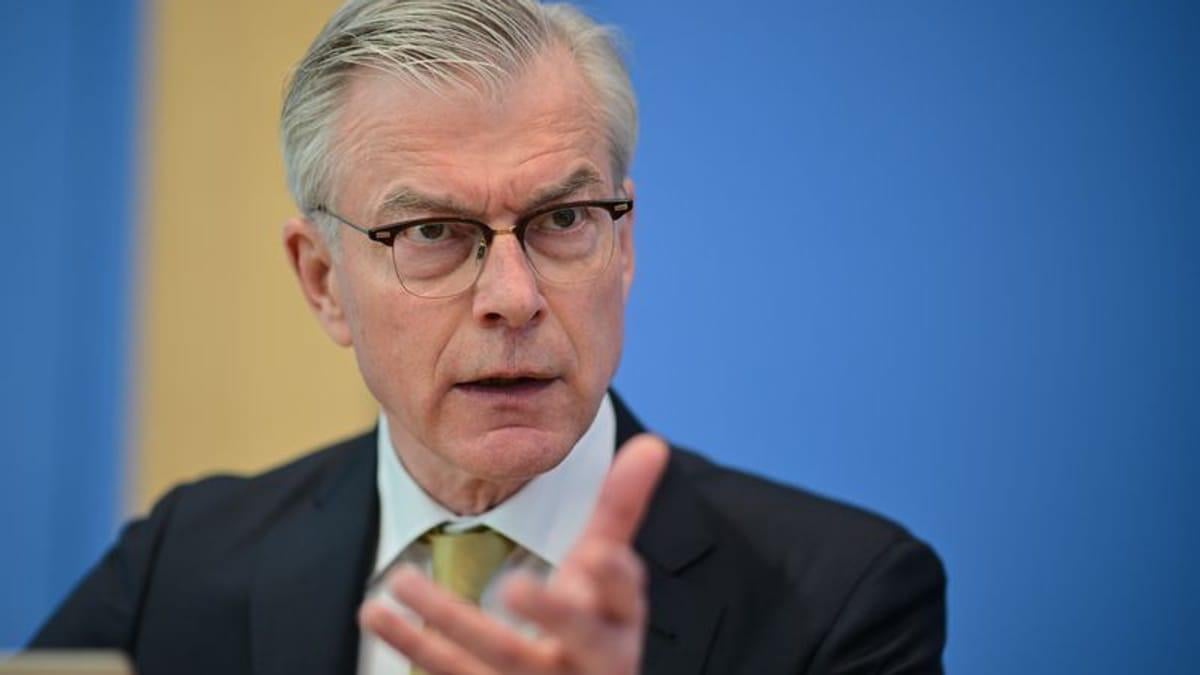 Rente, Krankenkasse, Pflege: Sozialabgaben steigen noch stärker als erwartet