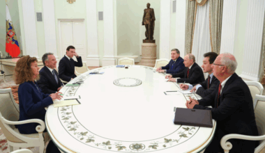 Russia, US discuss Ukraine's NATO accession
