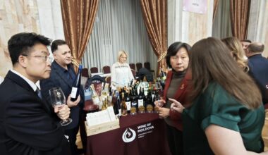 China invites Moldova to international fairs