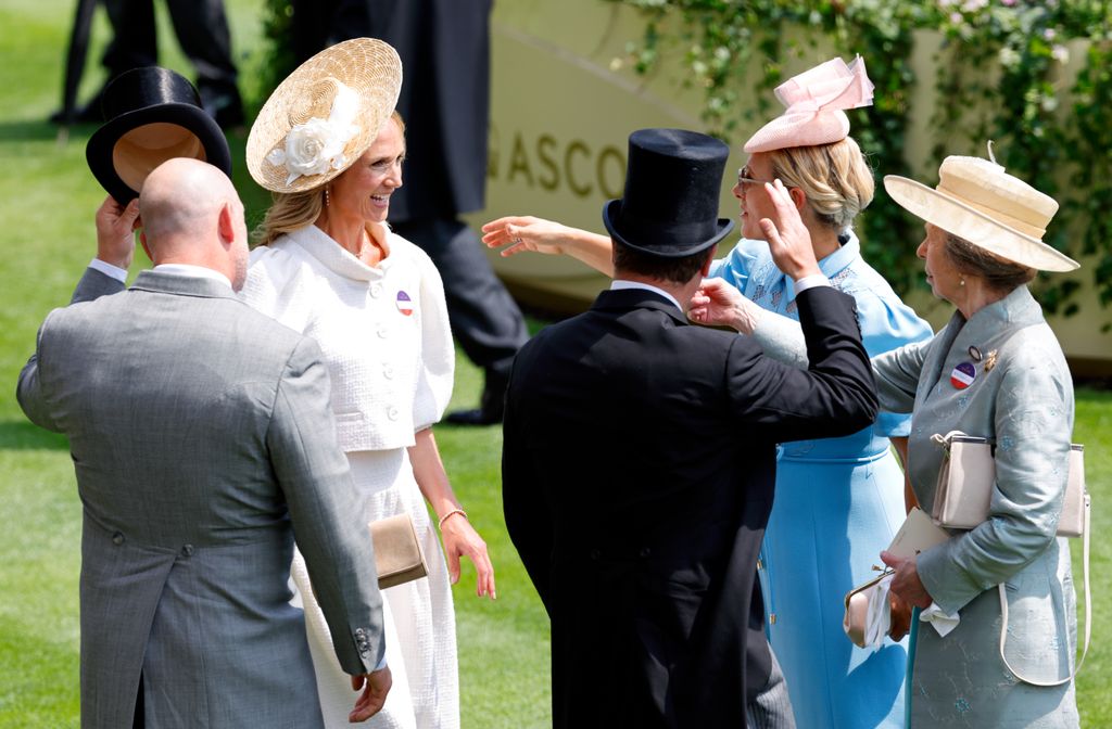 Anne and Zara greeting Harriet at Royal Ascot
