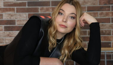 « Le neuf, c’est le chiffre de l’espoir » : Santa marque l’histoire du Téléthon avec un don « jamais vu » dans l’émission