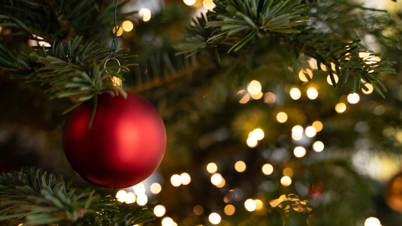 Andere Länder sind Vorbild: Feiertage an Wochenenden: Debatte über Ersatz in der Woche