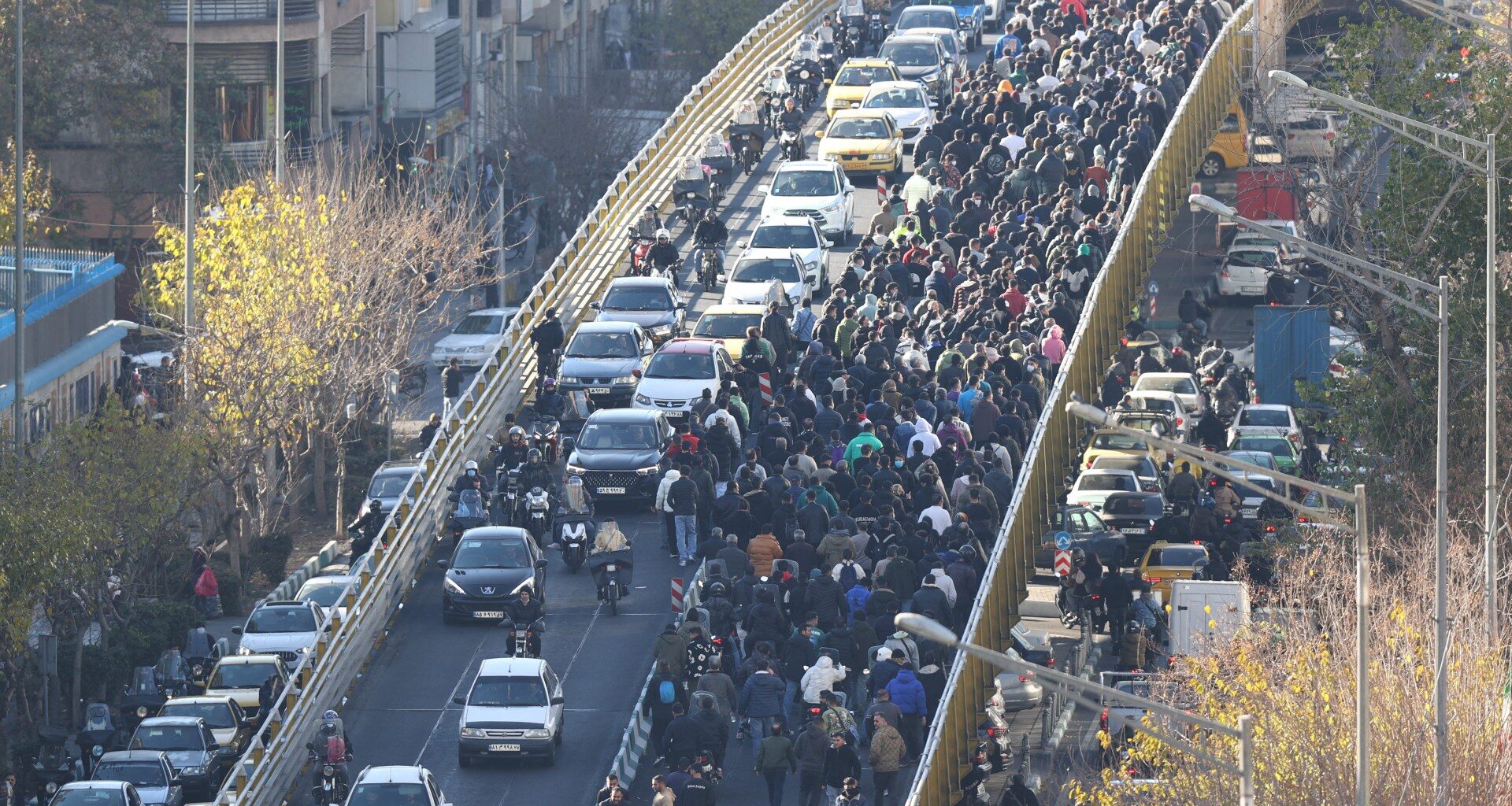 Iran prosecutor pledges ‘decisive response’ if protests create insecurity | Protests News