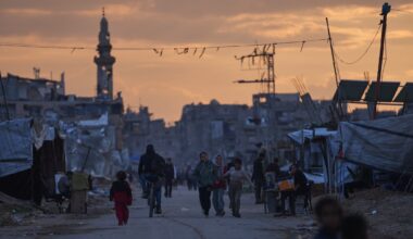 IDF says it killed 2 suspects who 'posed threat' after crossing Gaza ceasefire line