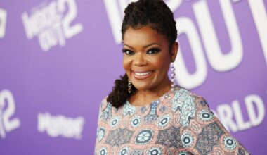 Yvette Nicole Brown Appears to Put CNN Chevy Chase Doc on Blast: “Keep My Name Out of Your Mouth”