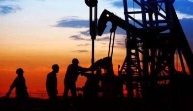 Crude oil futures rise as OPEC+ reaffirms plan to pause production hikes